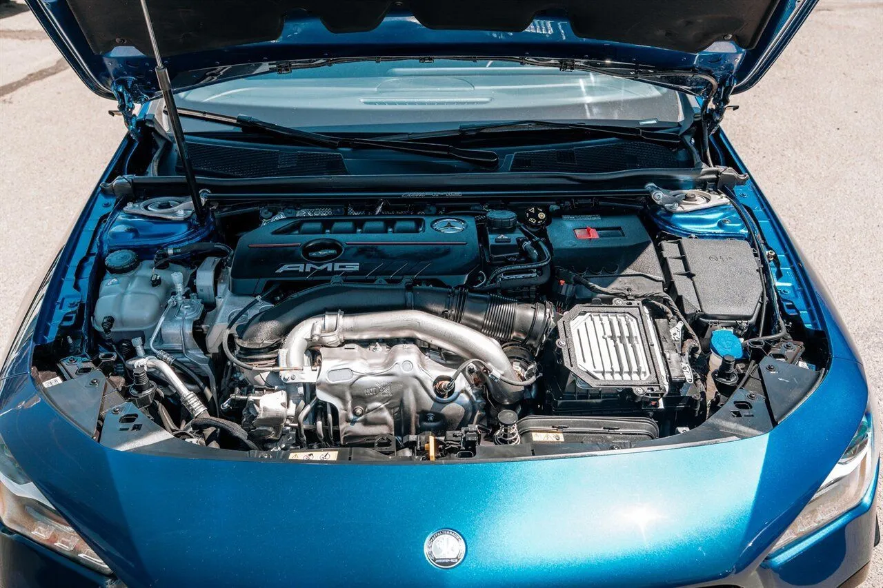 Mercedes-Benz CLA photo 59