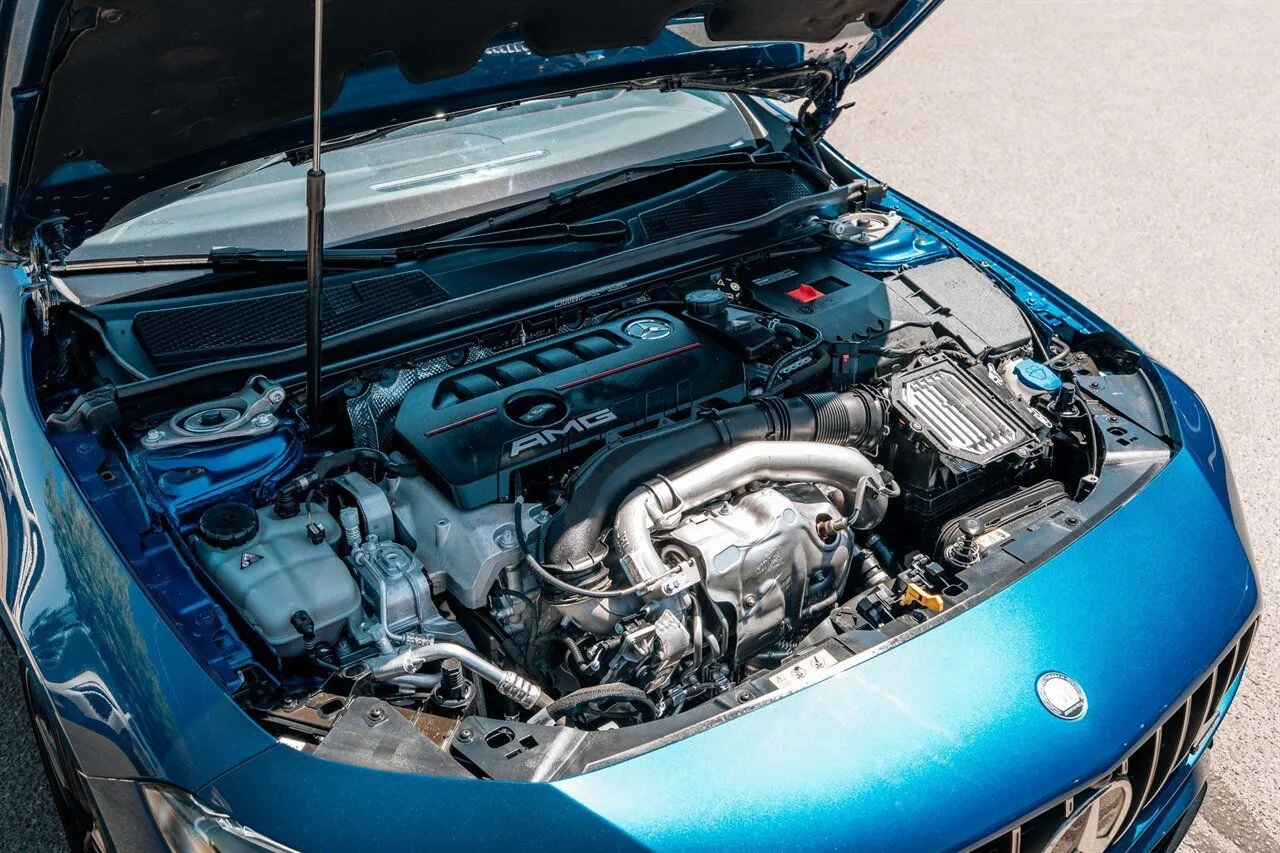 Mercedes-Benz CLA photo 60