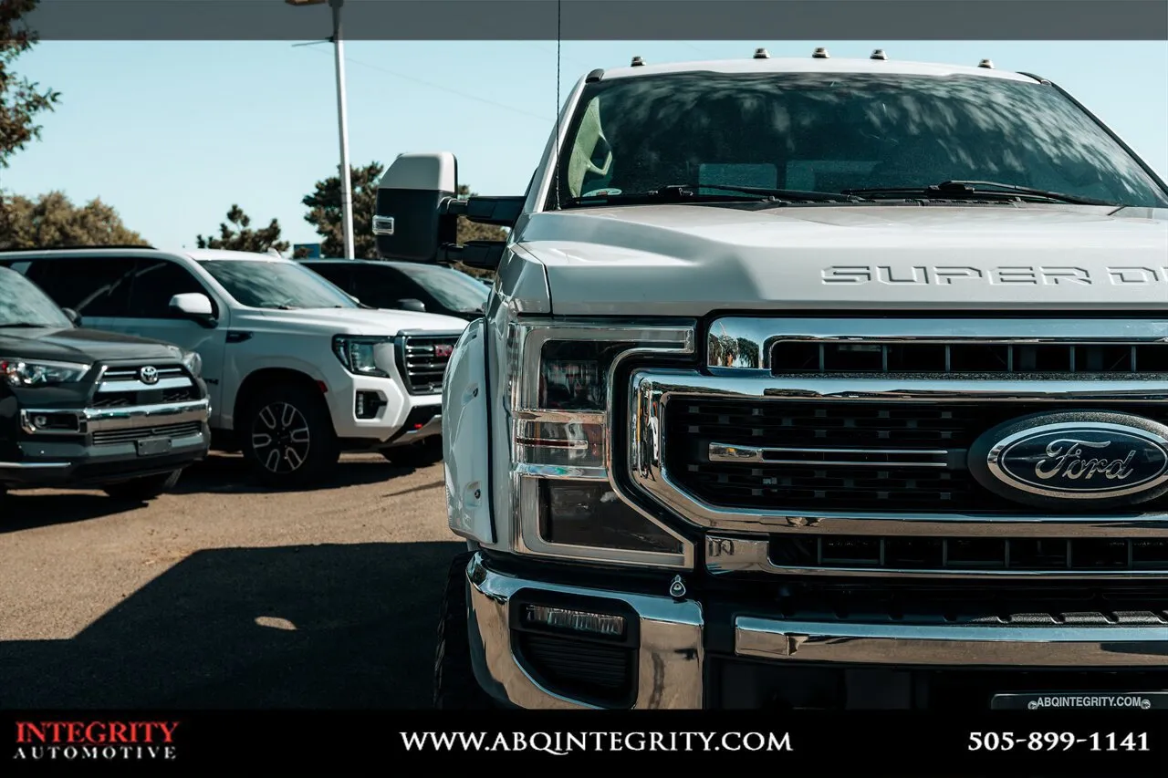 Ford F-250SD photo 9