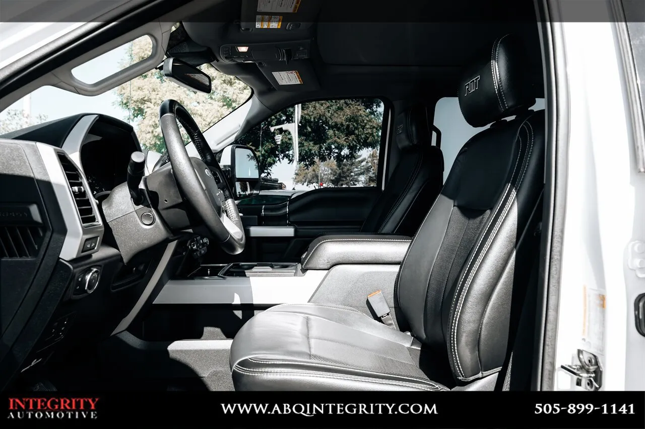 Ford F-250SD photo 21