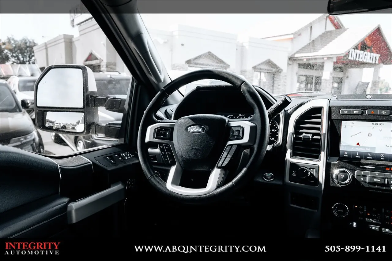 Ford F-250SD photo 26