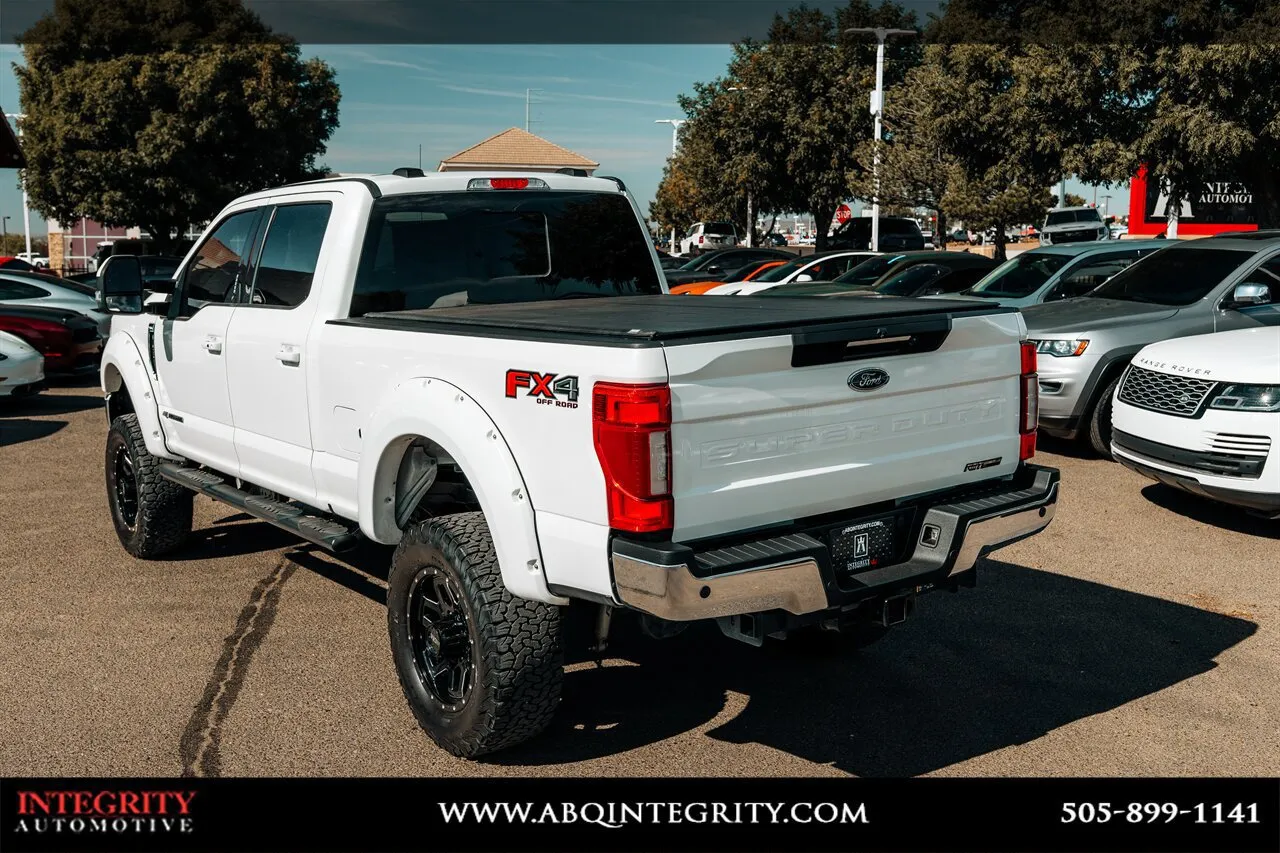 Ford F-250SD photo 19