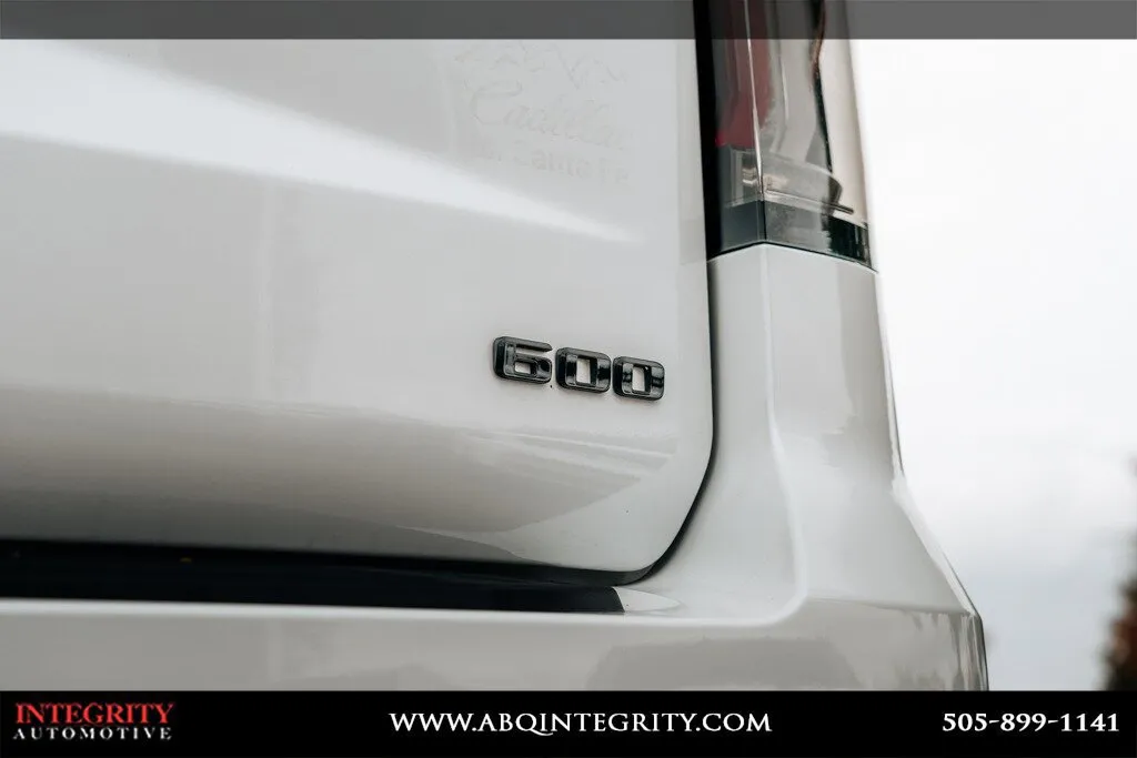 Cadillac Escalade photo 15