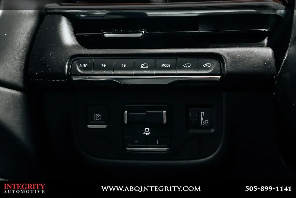 Cadillac Escalade photo 28