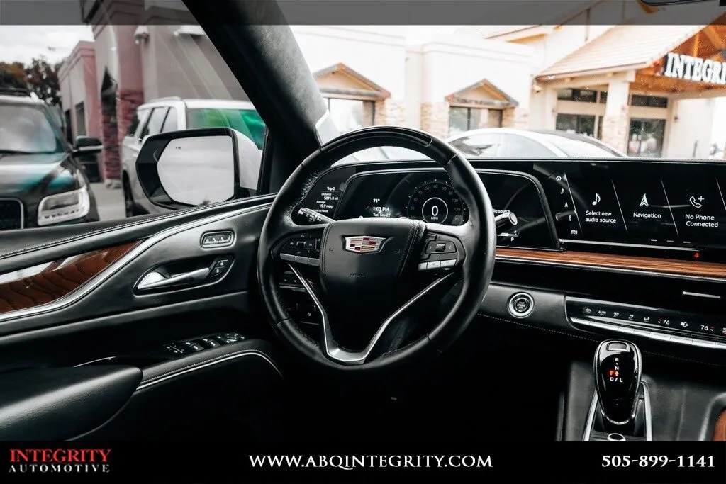 Cadillac Escalade photo 22