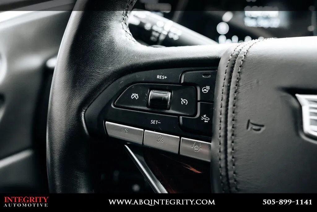 Cadillac Escalade photo 27