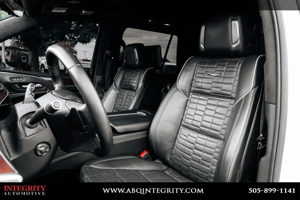 Cadillac Escalade photo 19