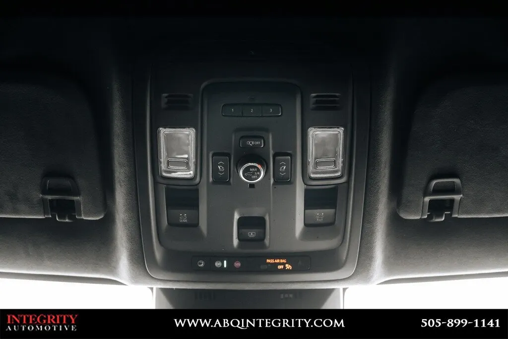 Cadillac Escalade photo 41
