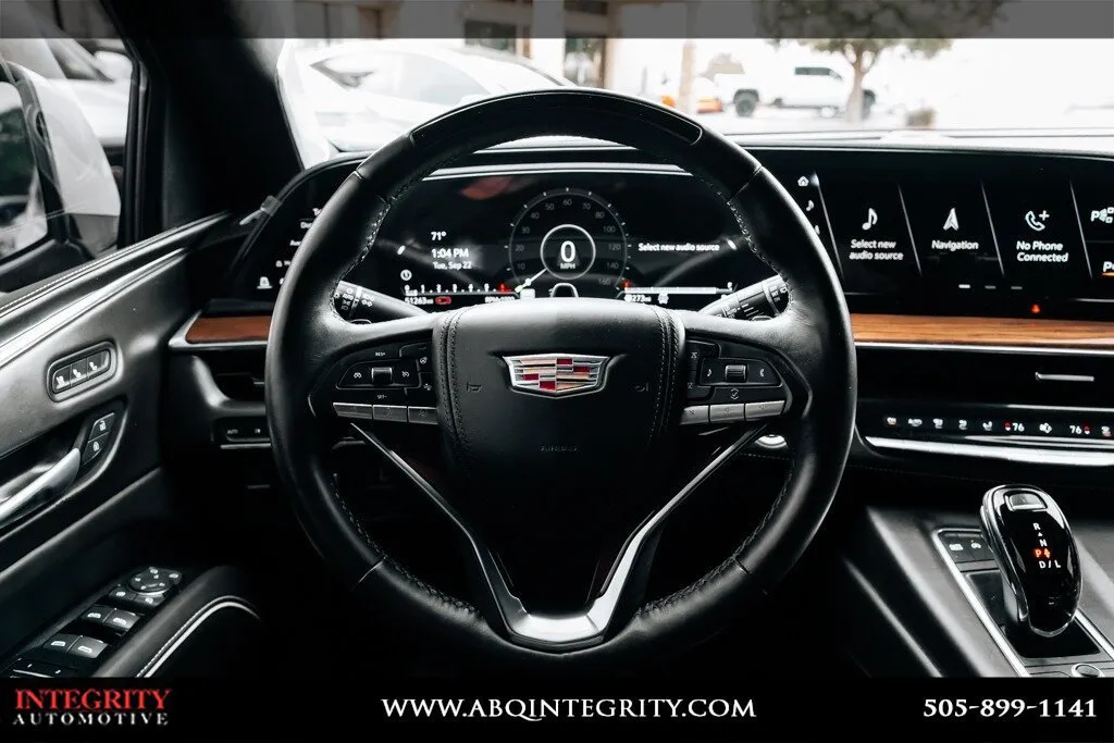 Cadillac Escalade photo 25