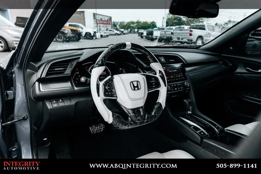 Honda Civic photo 18