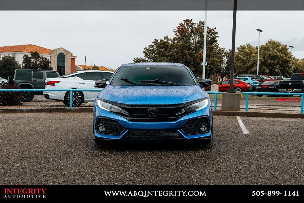 Honda Civic photo 2