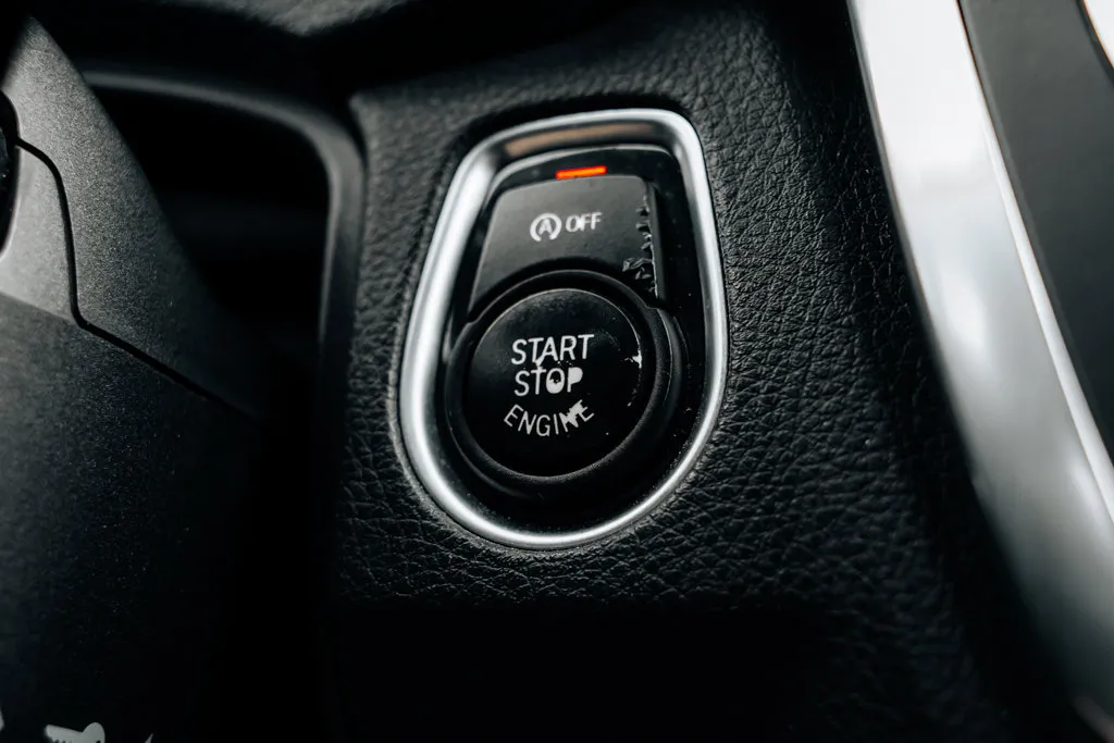 BMW 3 Series photo 32