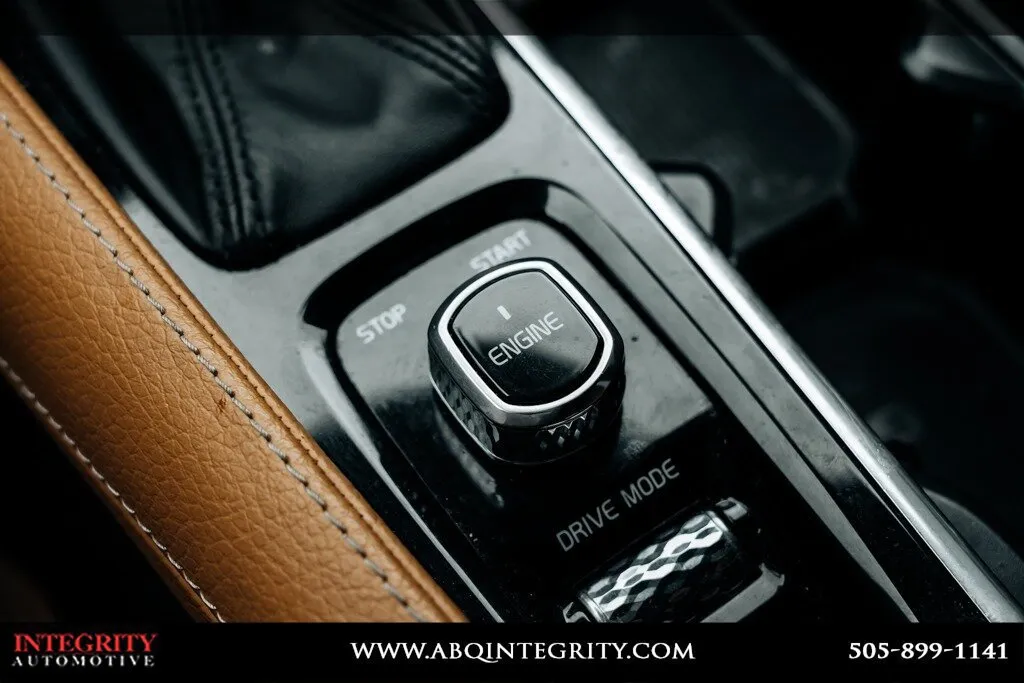 Volvo S90 photo 28