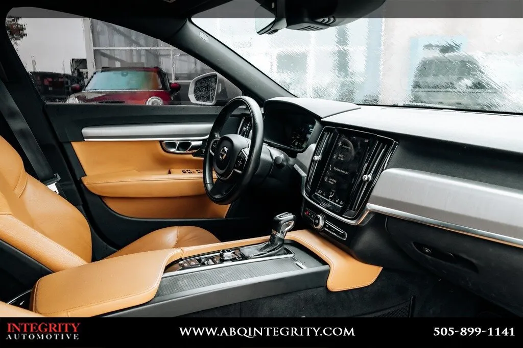 Volvo S90 photo 48