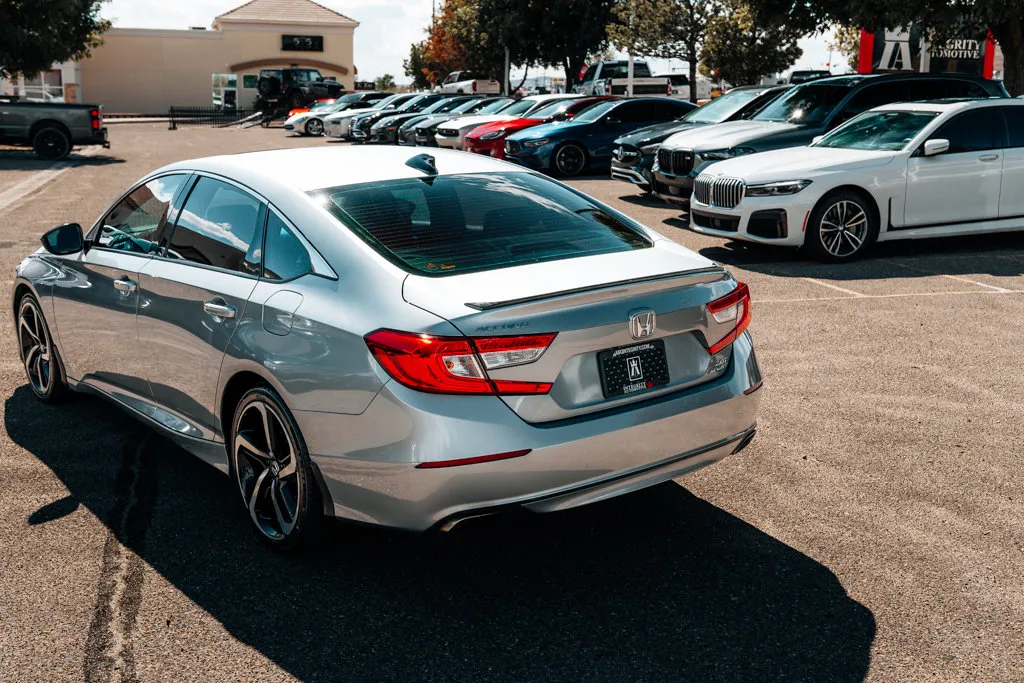Honda Accord photo 17