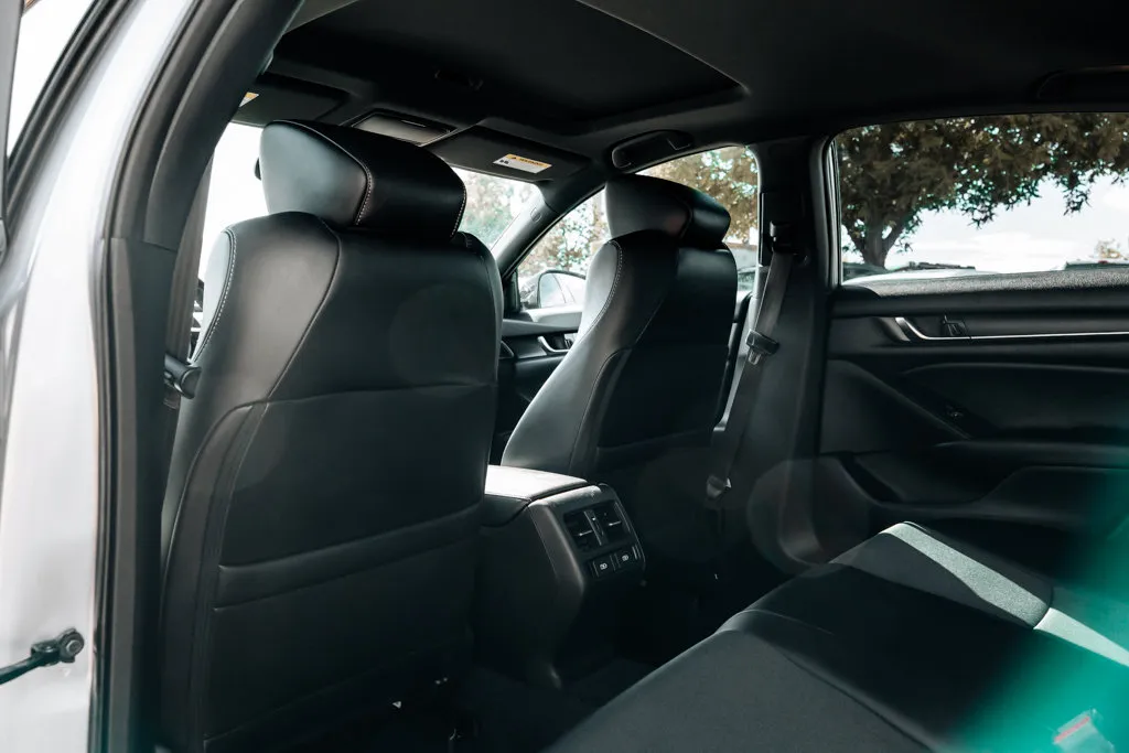Honda Accord photo 37