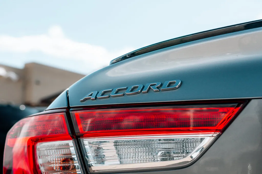 Honda Accord photo 15