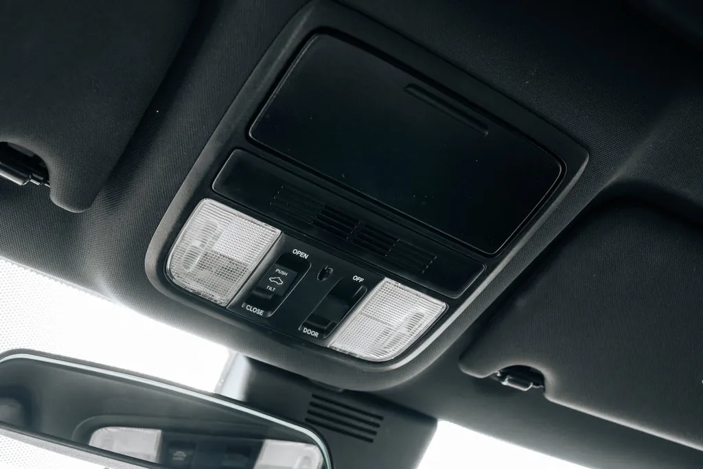 Honda Accord photo 33