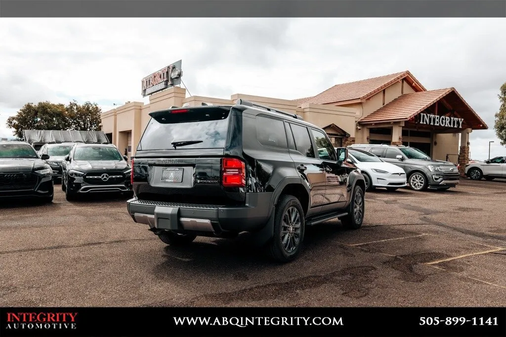 Toyota Land Cruiser photo 7