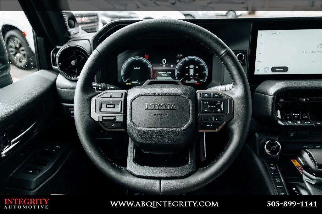 Toyota Land Cruiser photo 25