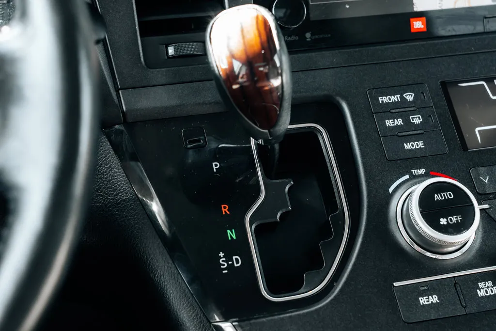 Toyota Sienna photo 31