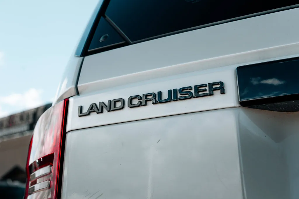 Toyota Land Cruiser photo 15