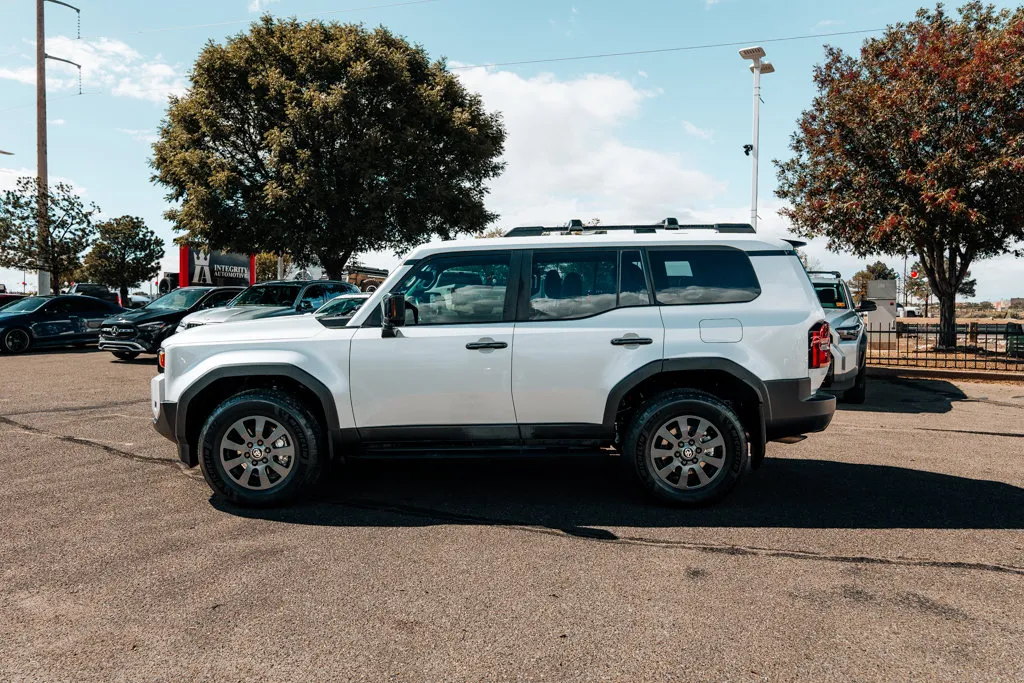 Toyota Land Cruiser photo 4