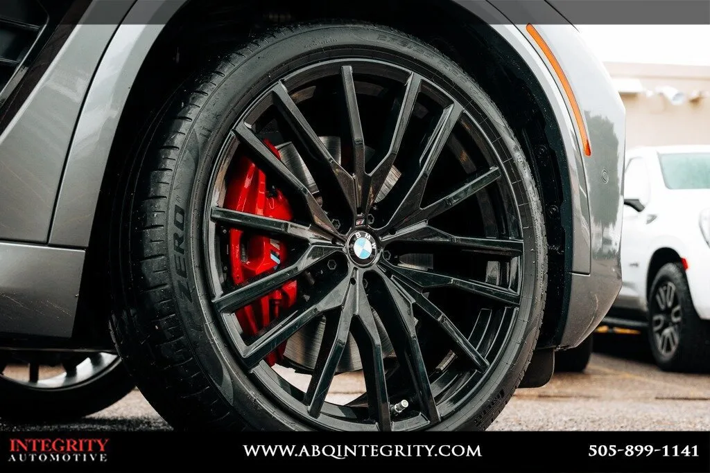 BMW X5 photo 12