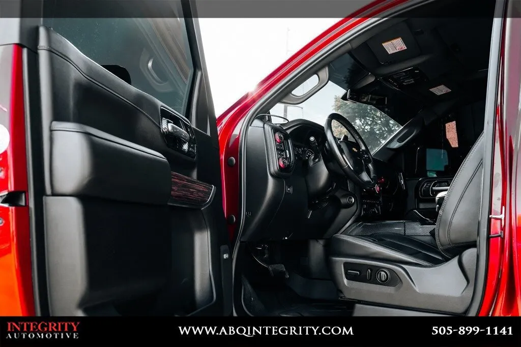 Chevrolet Silverado photo 30
