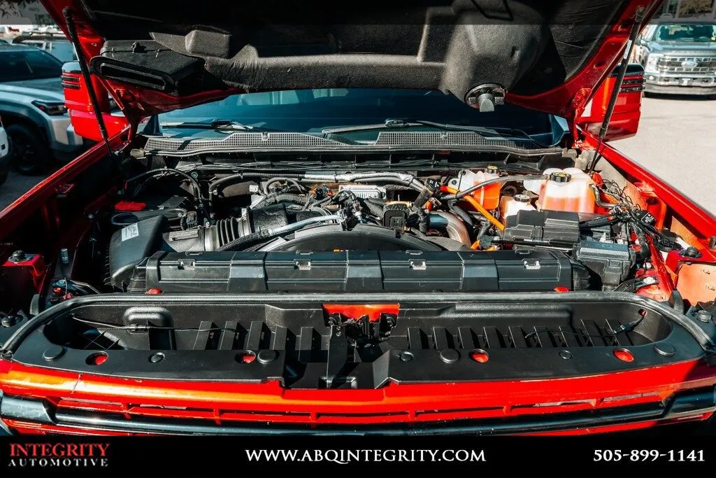 Chevrolet Silverado photo 68
