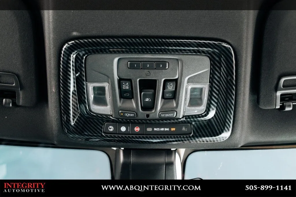 Chevrolet Silverado photo 46