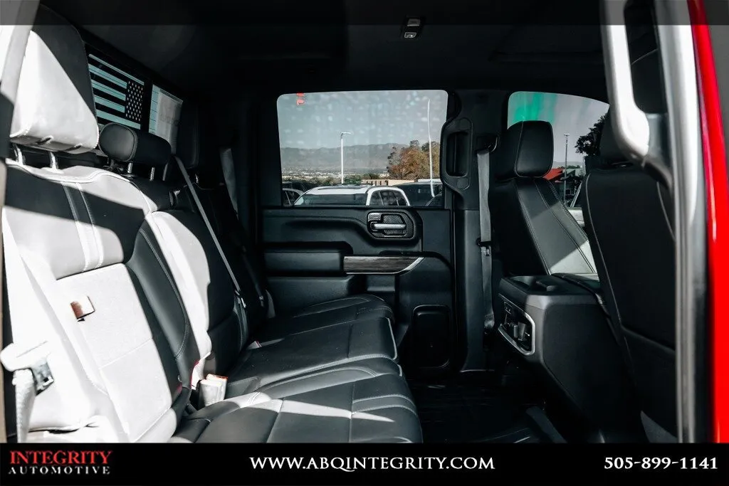 Chevrolet Silverado photo 61