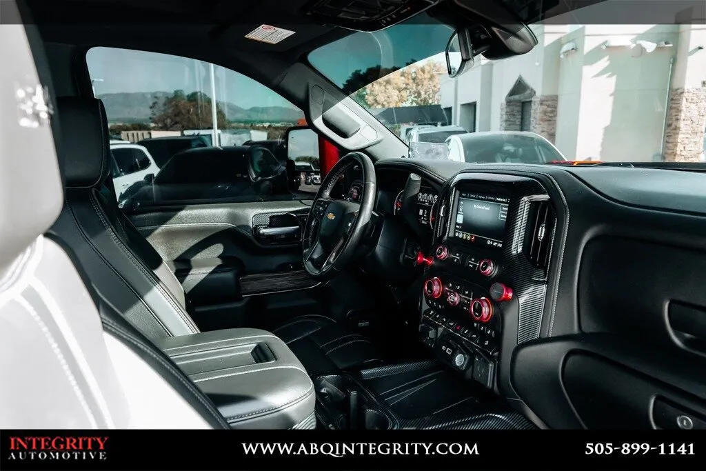 Chevrolet Silverado photo 64