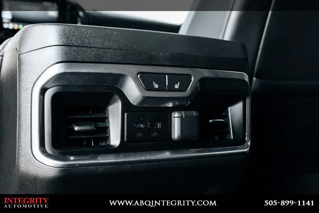 Chevrolet Silverado photo 53