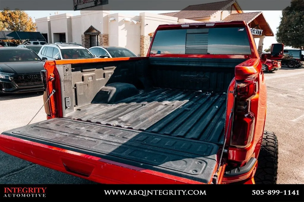Chevrolet Silverado photo 57