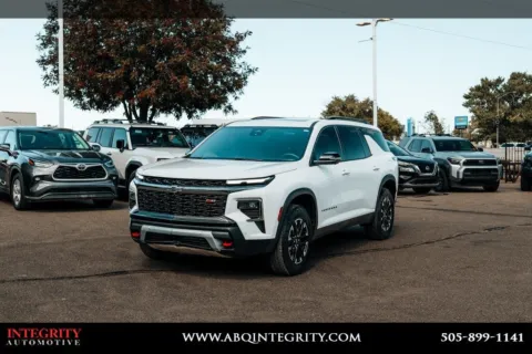Another view of 2024 Chevrolet Traverse Z71 for sale in Albuquerque, NM at Integrity Automotive Coors