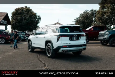 More photos of 2024 Chevrolet Traverse Z71 at Integrity Automotive Coors, NM