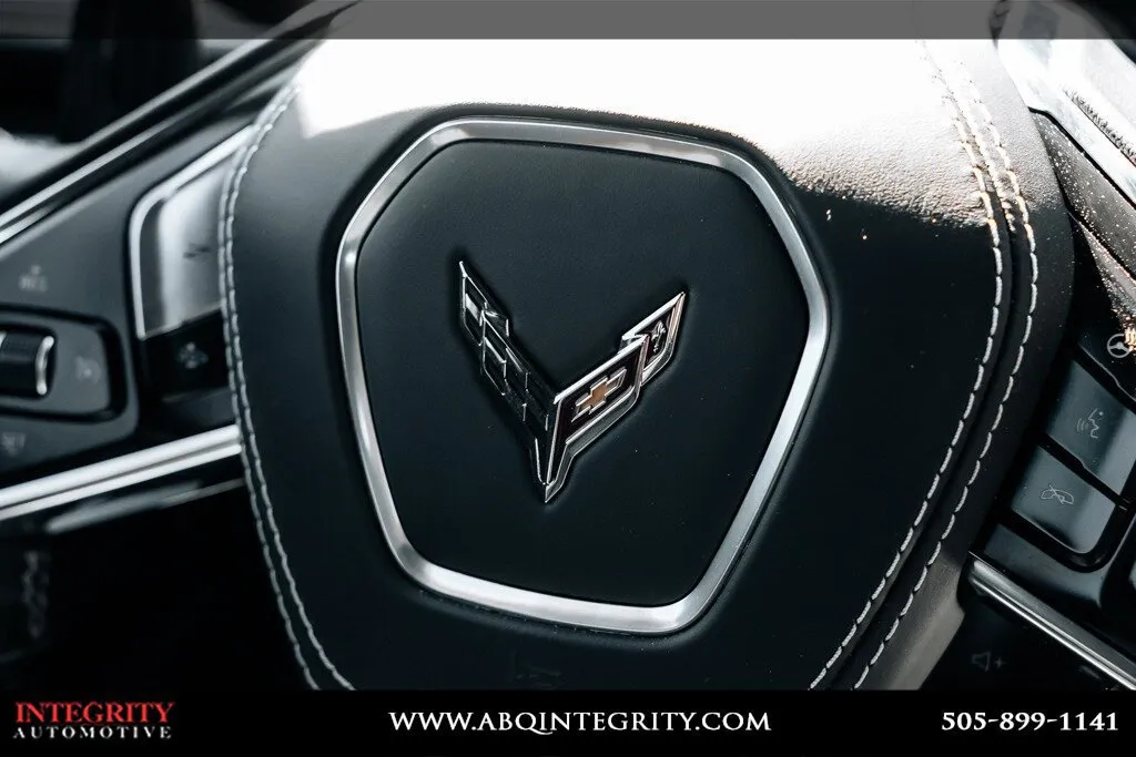 Chevrolet Corvette photo 25
