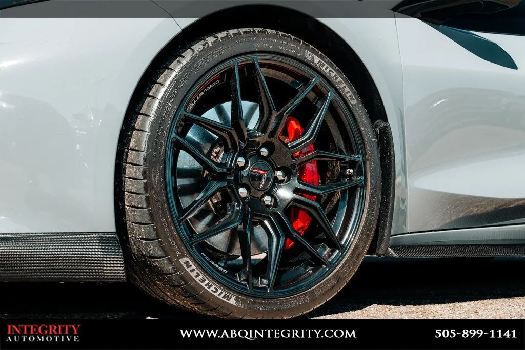 Chevrolet Corvette photo 11
