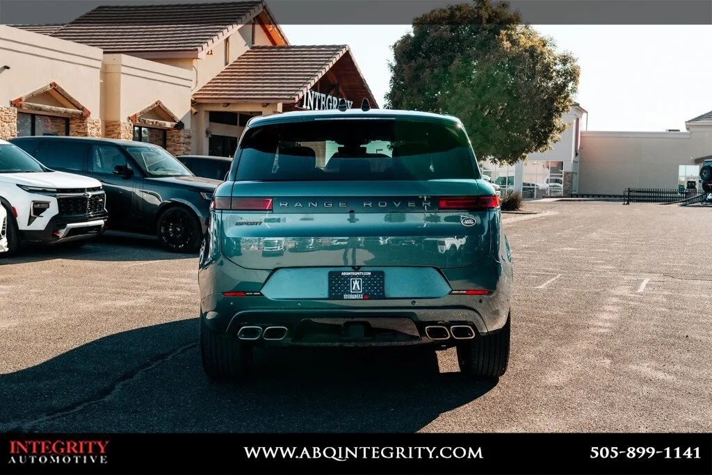 Land Rover Range Rover Sport photo 6