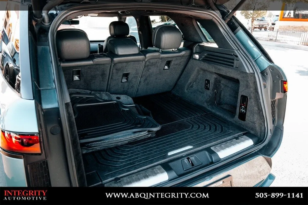 Land Rover Range Rover Sport photo 44