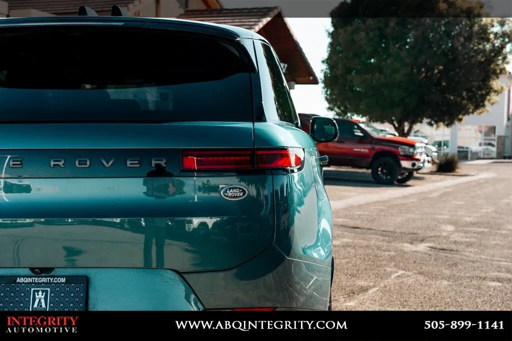 Land Rover Range Rover Sport photo 14