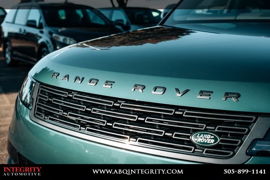 Land Rover Range Rover Sport photo 10