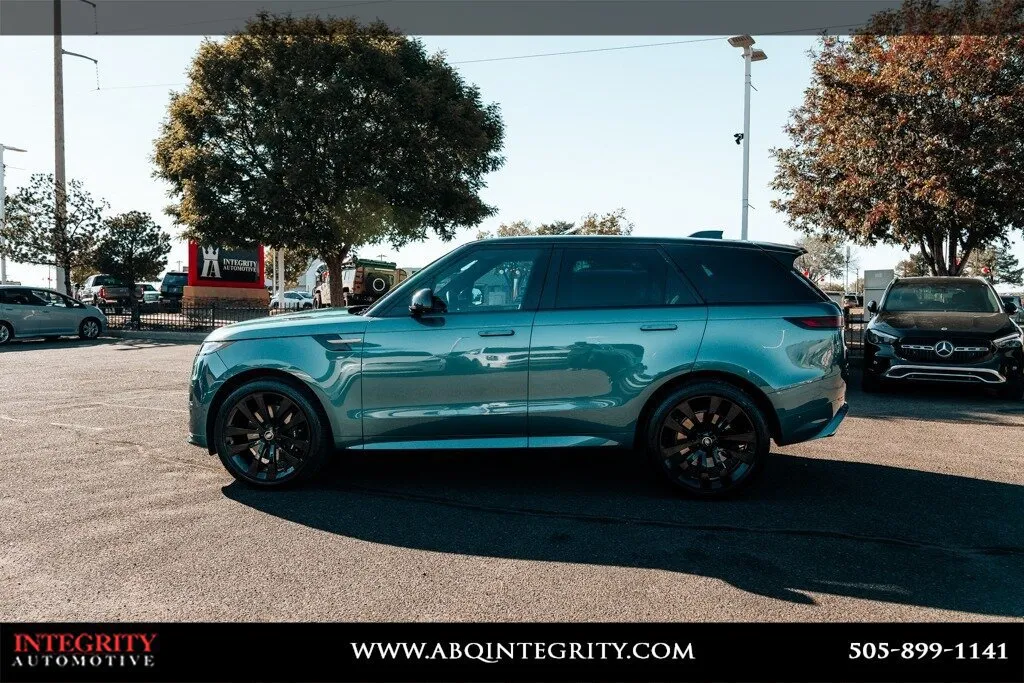 Land Rover Range Rover Sport photo 4