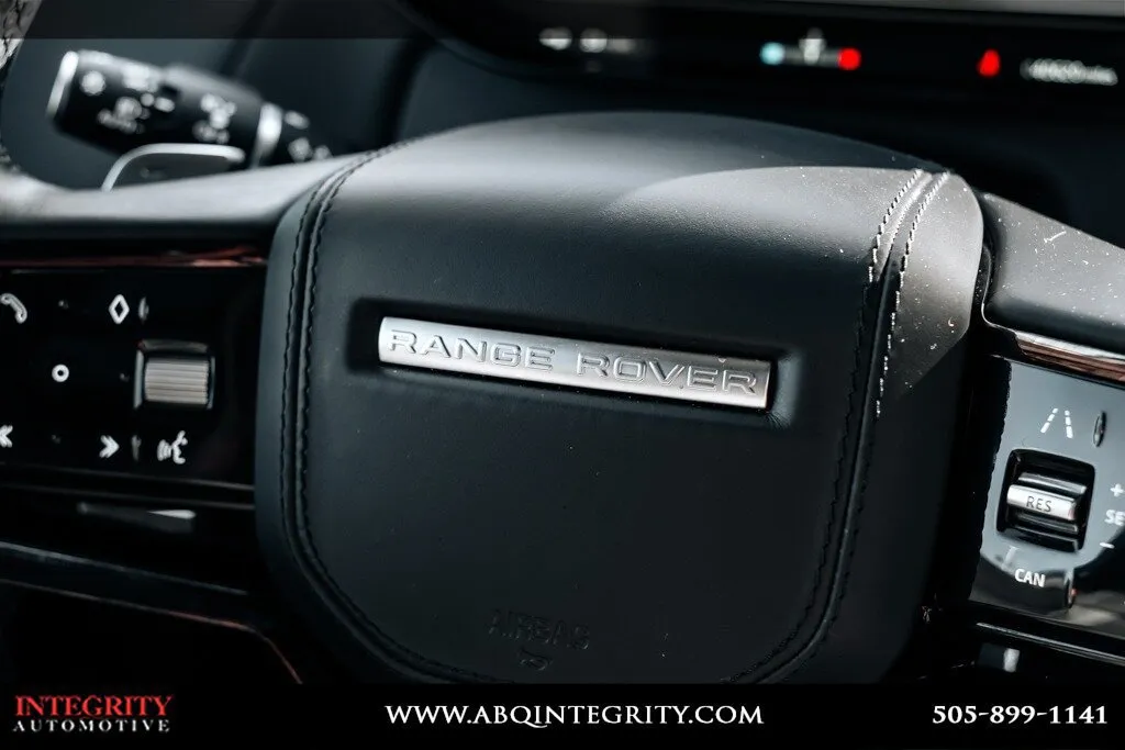 Land Rover Range Rover Sport photo 26