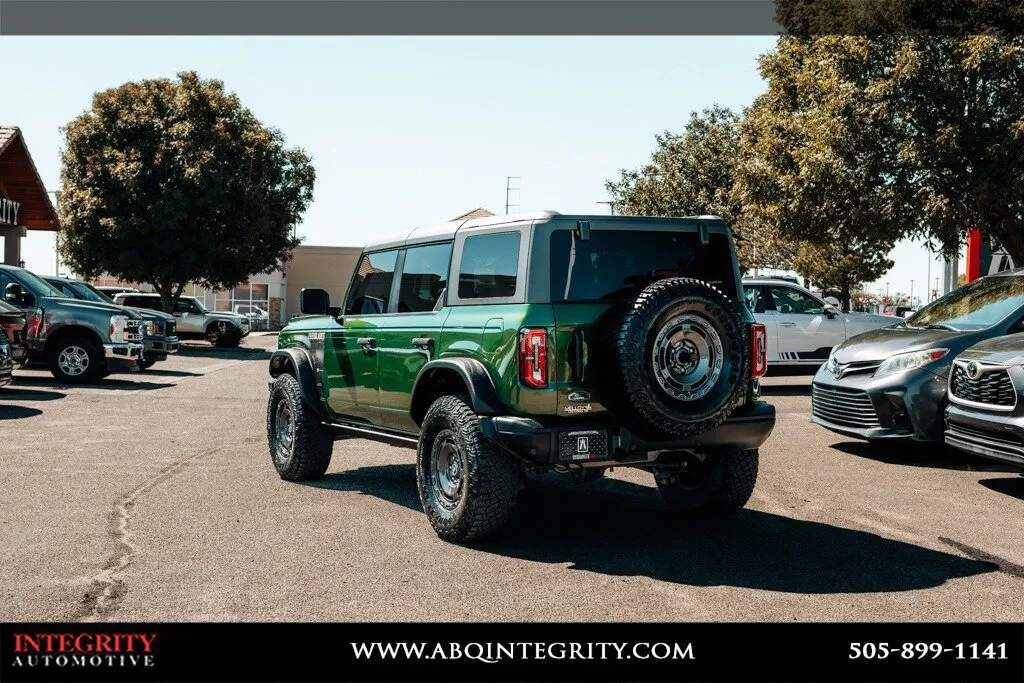 Ford Bronco photo 5