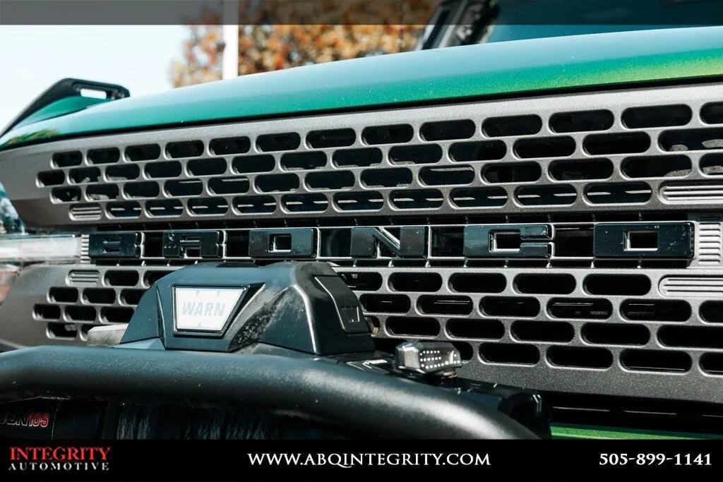 Ford Bronco photo 10