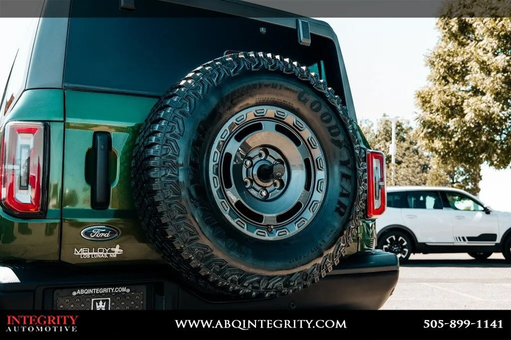 Ford Bronco photo 17