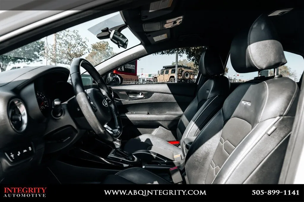 Kia Forte photo 18