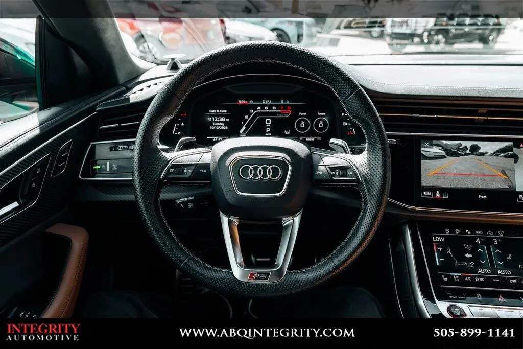 Audi RS Q8 photo 27